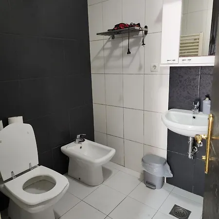 Apartment Happy Place Near Zvezdarska Forest Belgrade